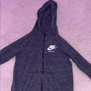 Gray Nike sweatshirt